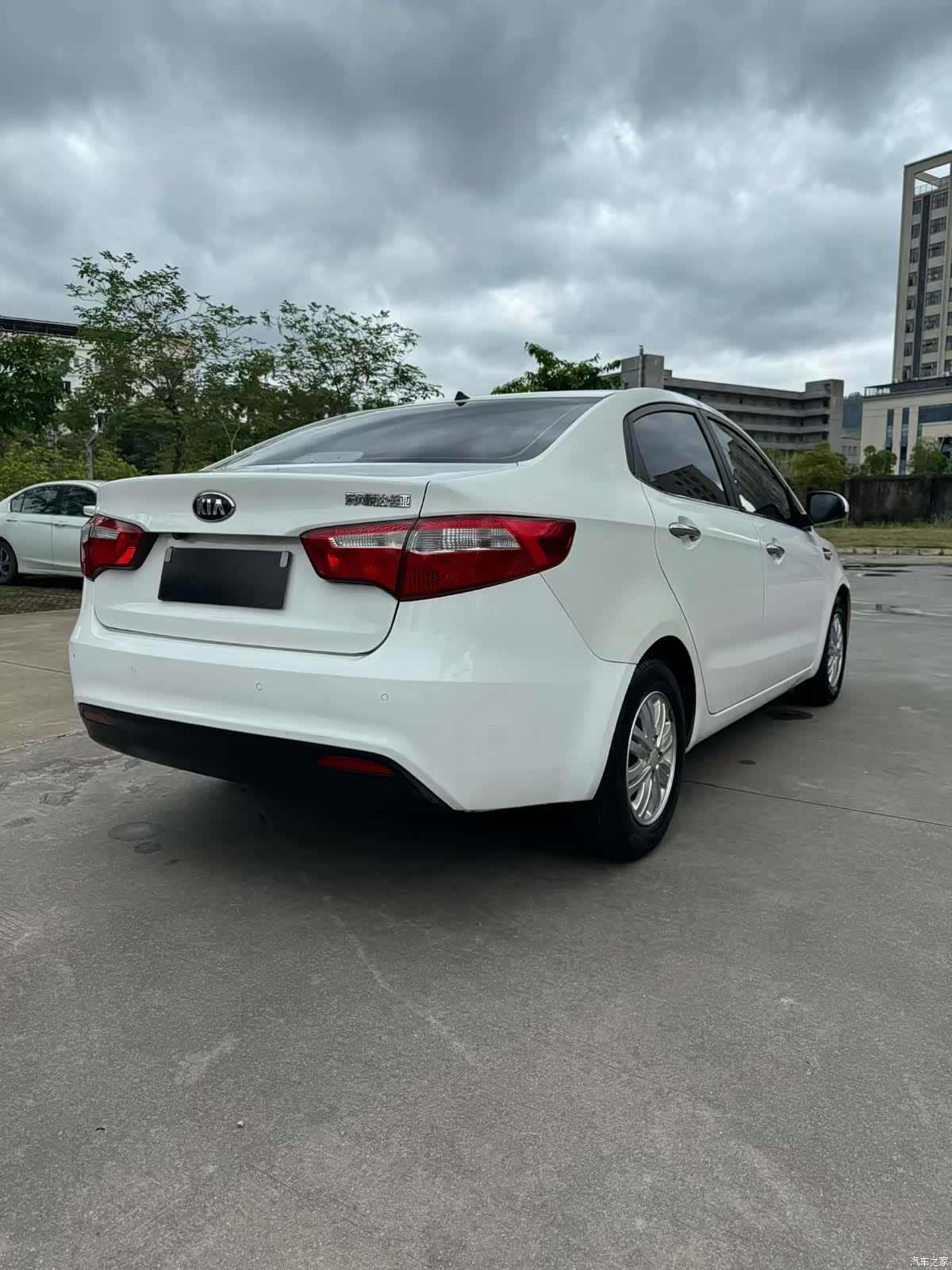 Kia K2, 2012 9