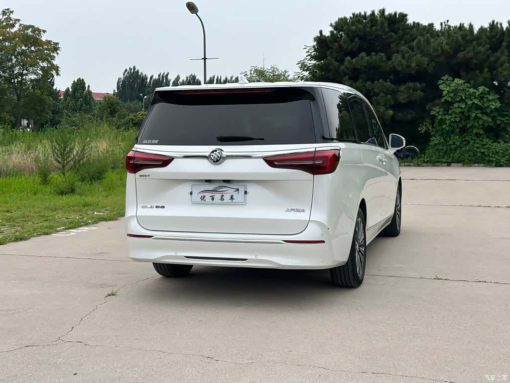 Buick GL8, 2020 6