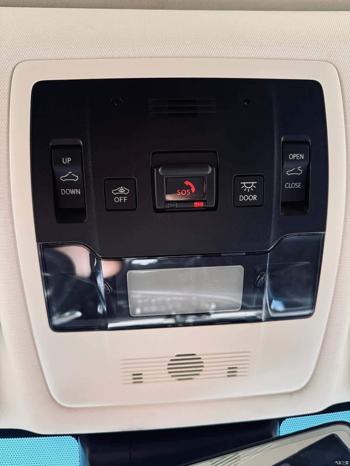 Lexus ES, 2019 35
