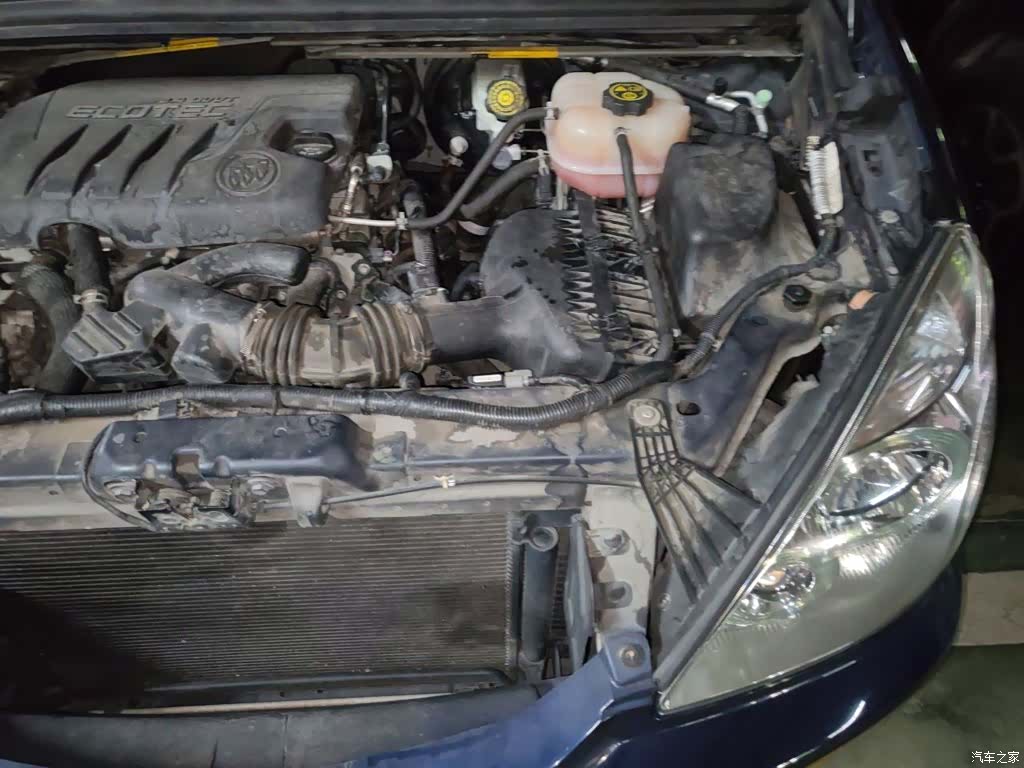 Buick GL8, 2015 22