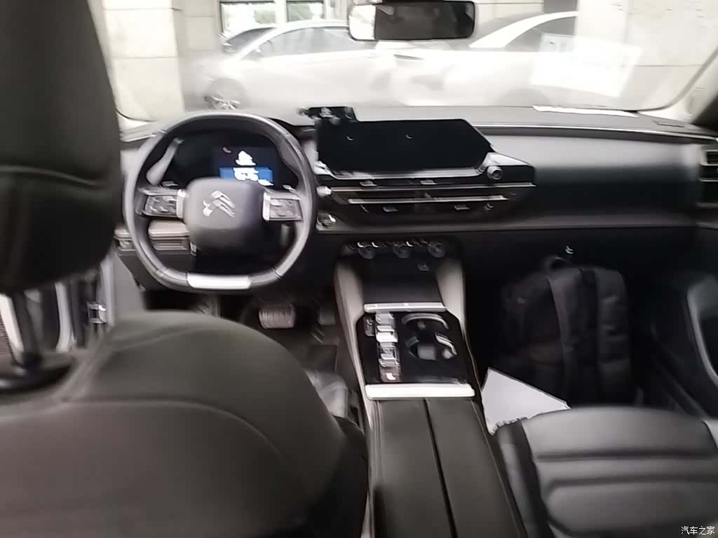 Citroen C5 X, 2022 10