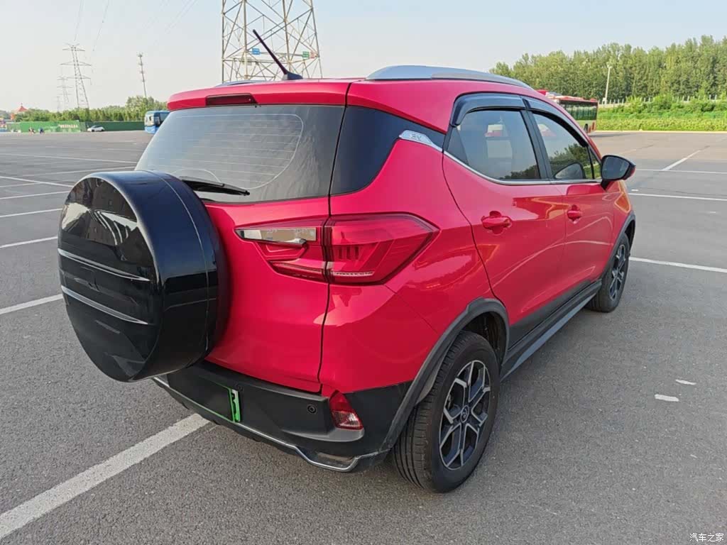 BYD Yuan, 2022 все фото