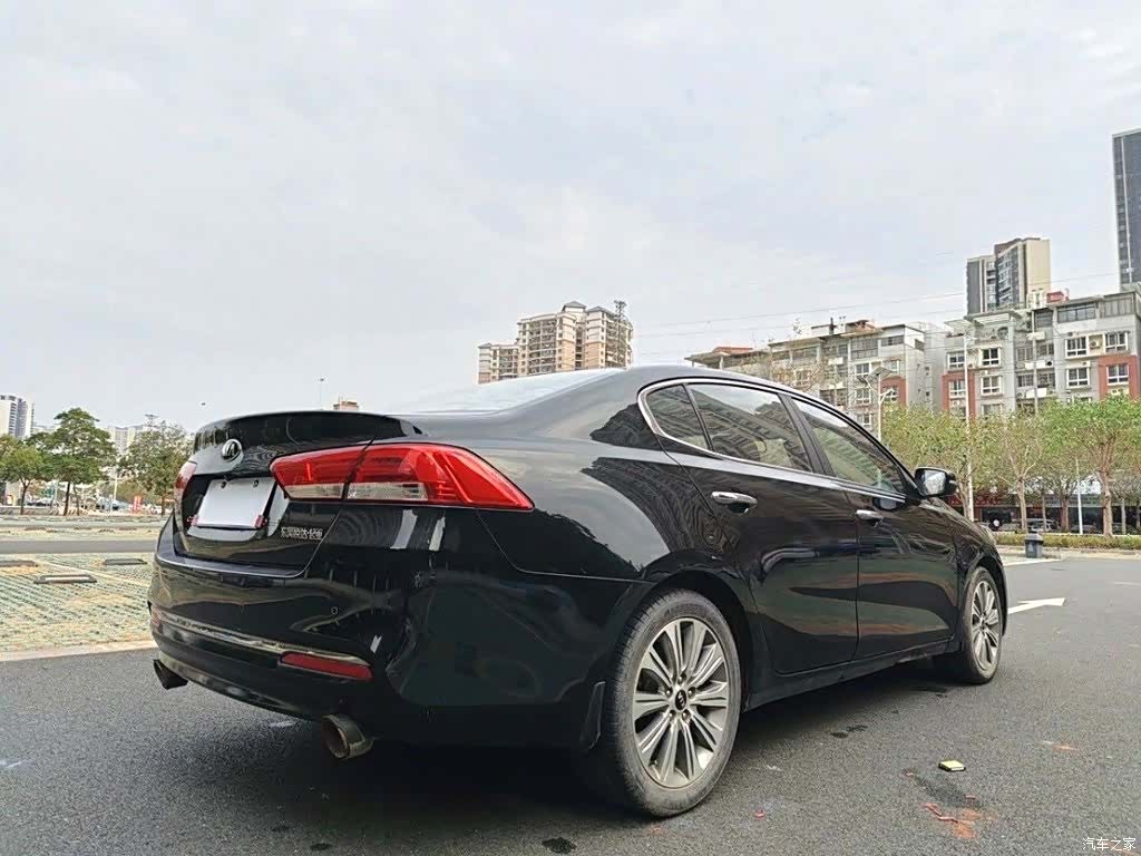 Kia K4, 2015 7