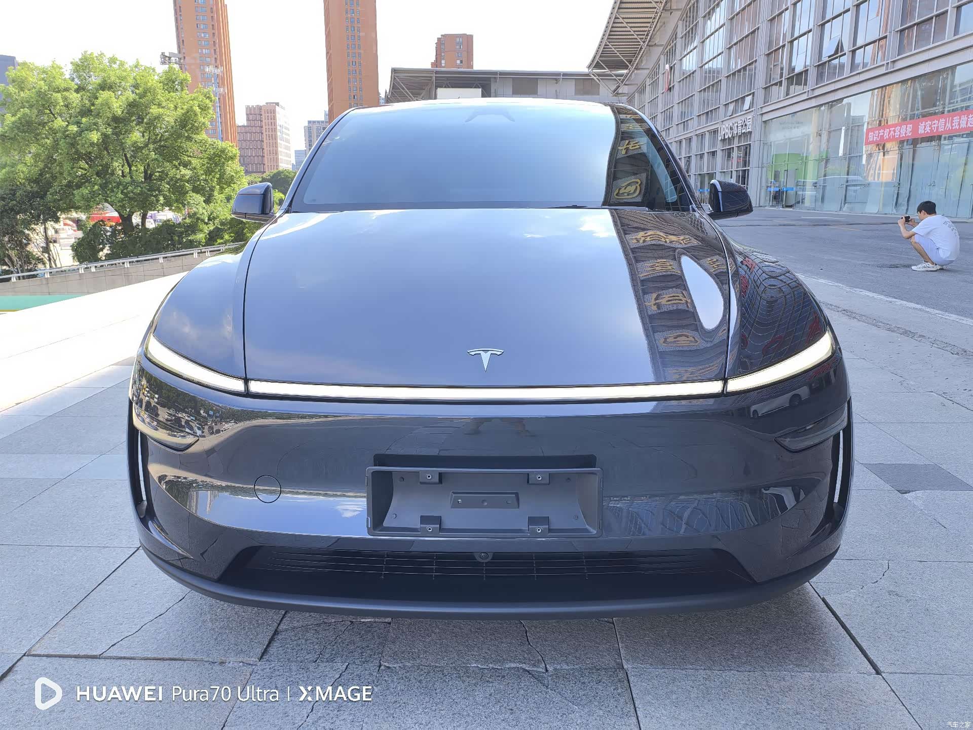 Tesla Model Y, 2025 2