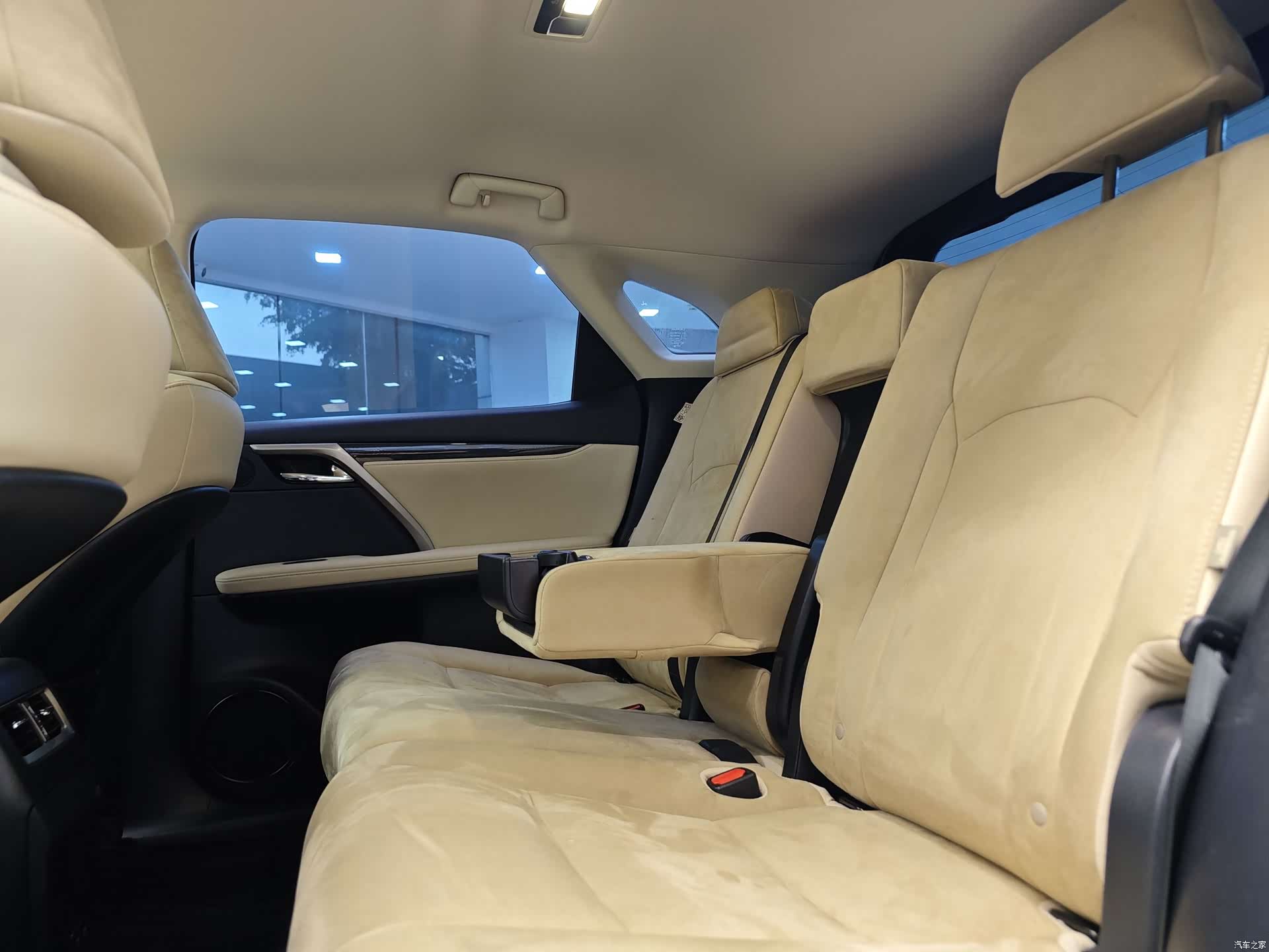 Lexus RX, 2022 26
