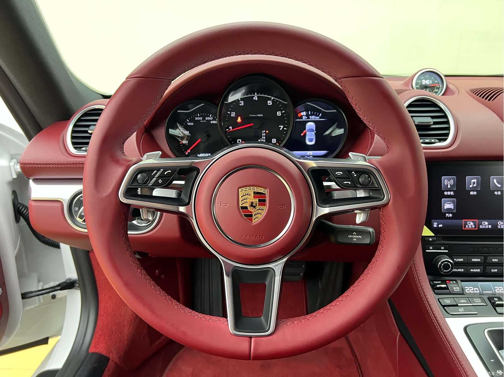 Porsche Cayman, 2017 7