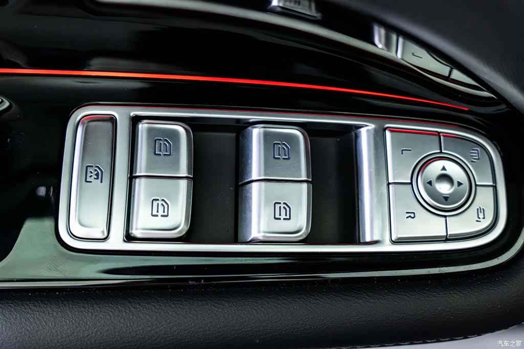 Hongqi HS3, 2025 15