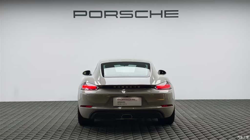 Porsche Cayman, 2024 4