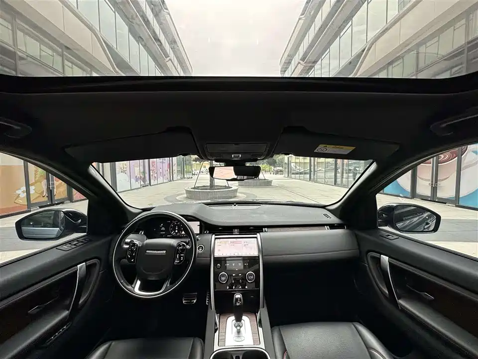 Land Rover Discover sports