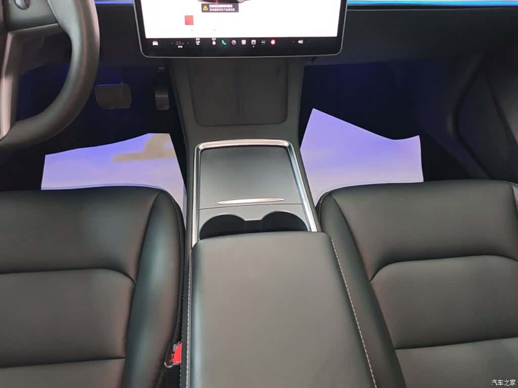 Tesla Model 3, 2023 14