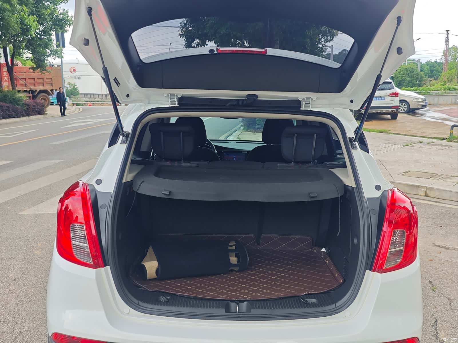 Buick Encore, 2018 12