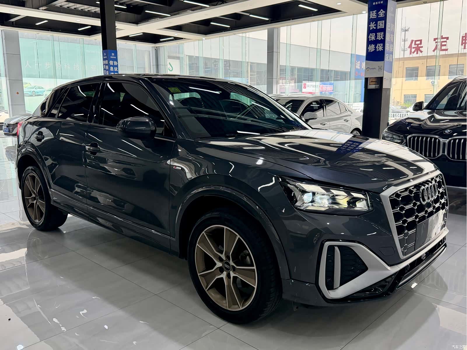 Audi Q2L, 2023 3