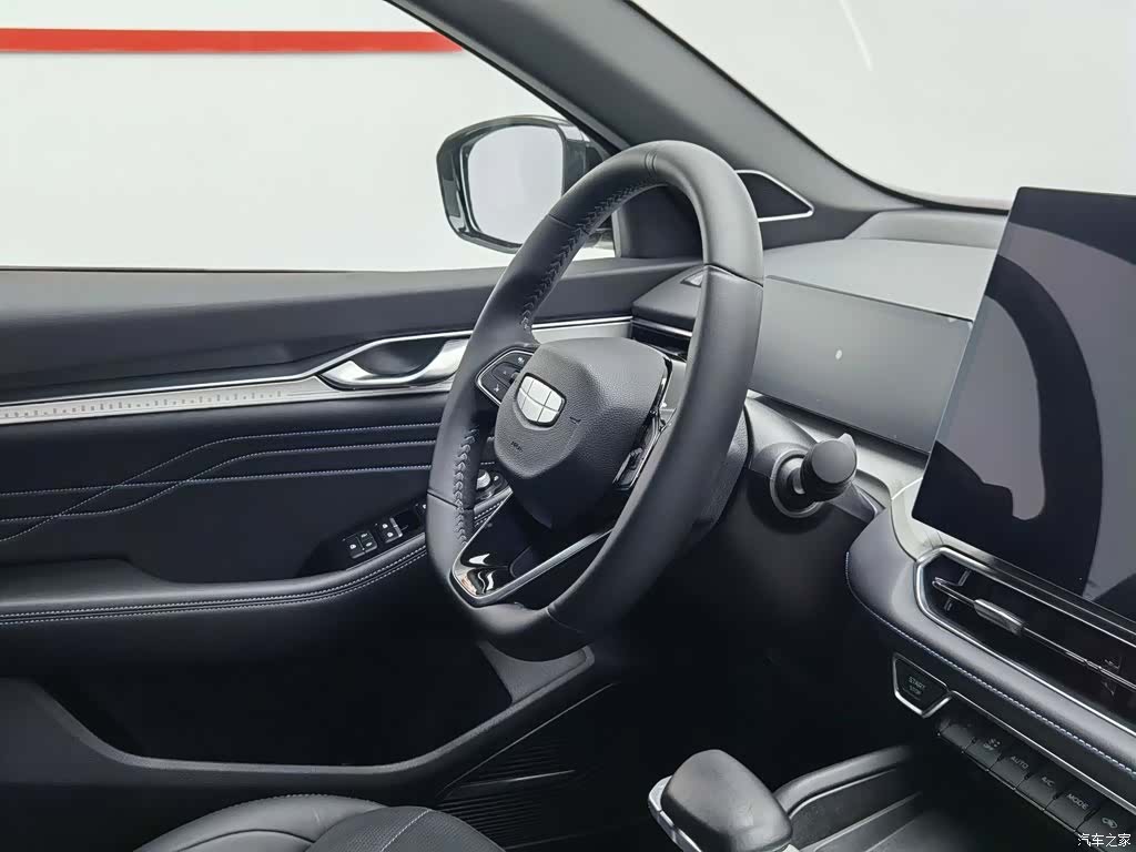 Geely Preface, 2025 22