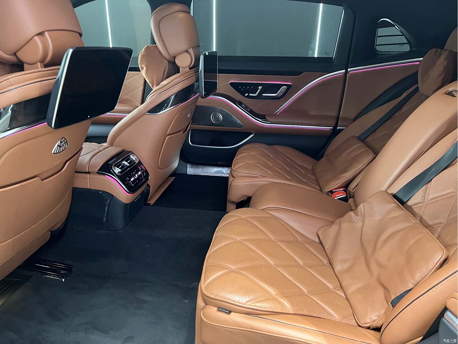 Maybach S-Class, 2022 17