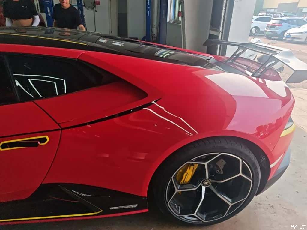 Lamborghini Huracán, 2021 4