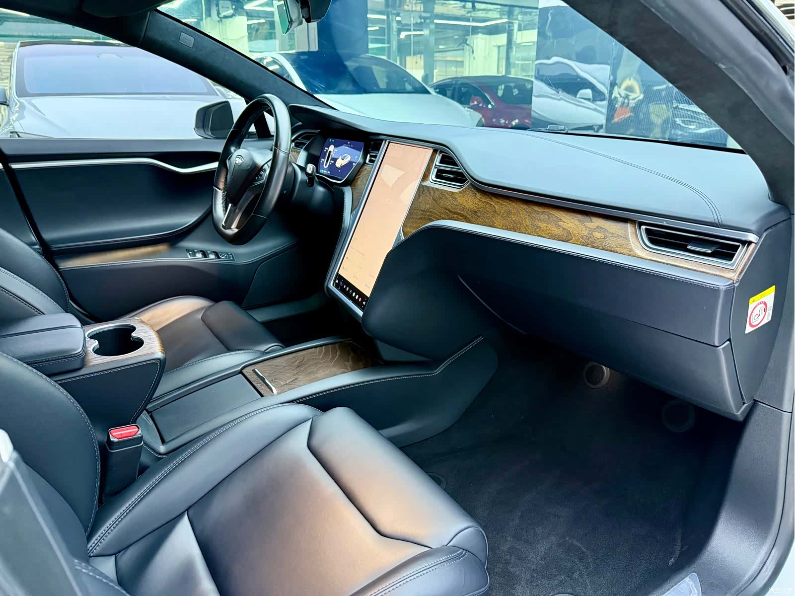 Tesla Model S, 2018 12