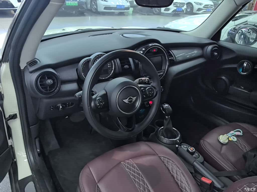 Mini Cooper, 2015 10