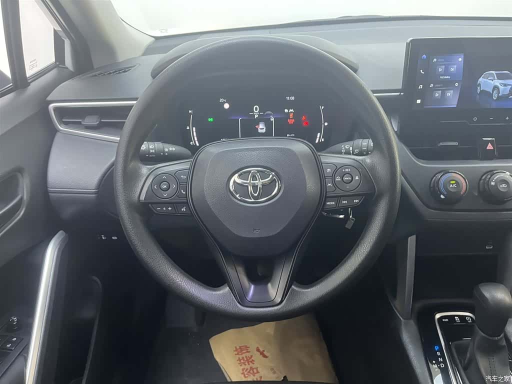 Toyota Corolla, 2024 11