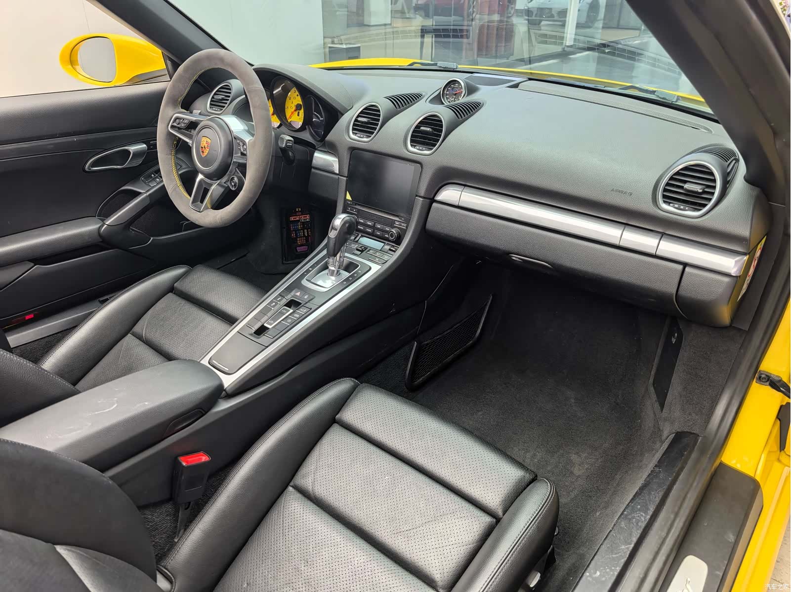 Porsche Boxster, 2018 15