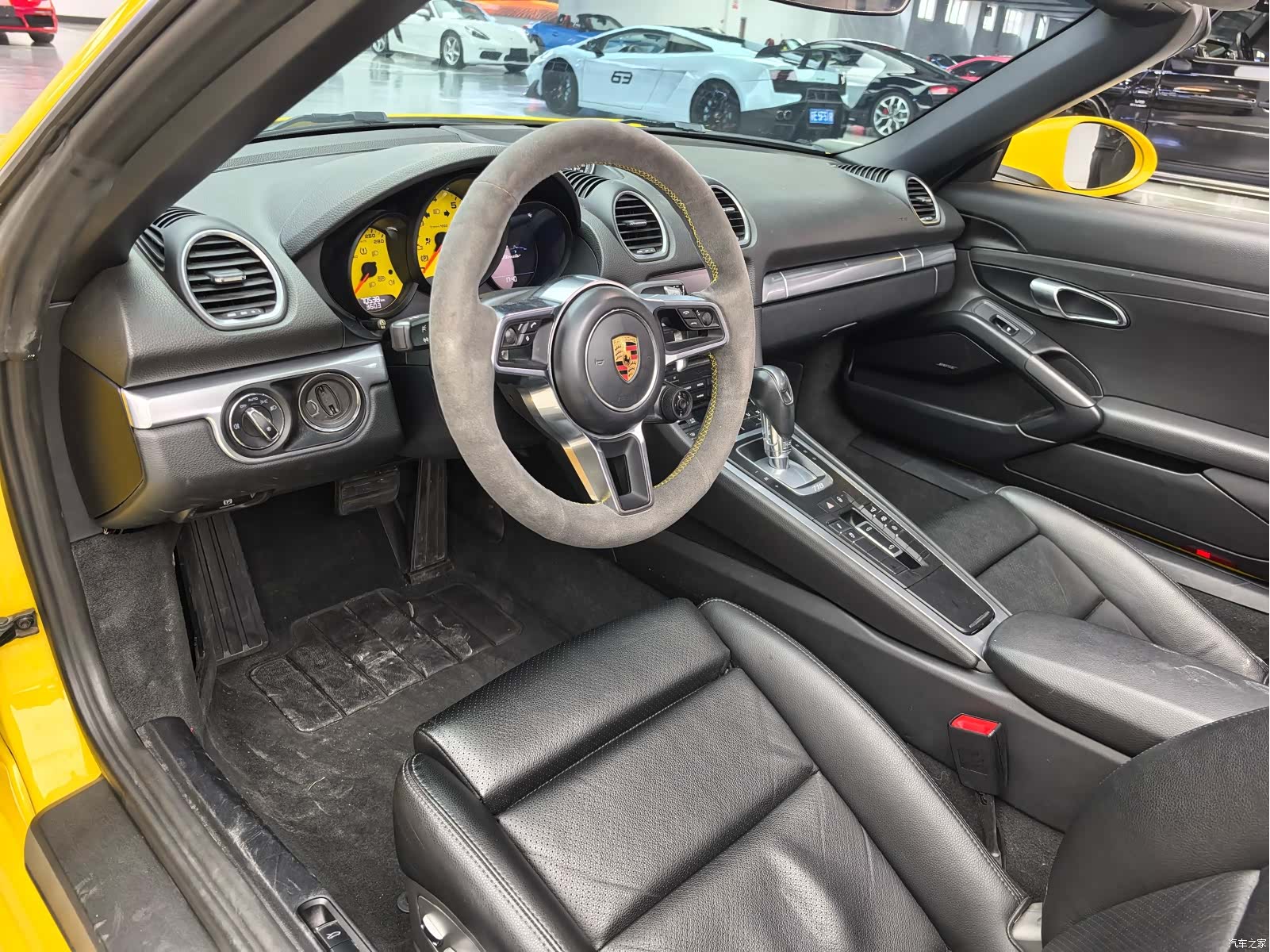 Porsche Boxster, 2018 11