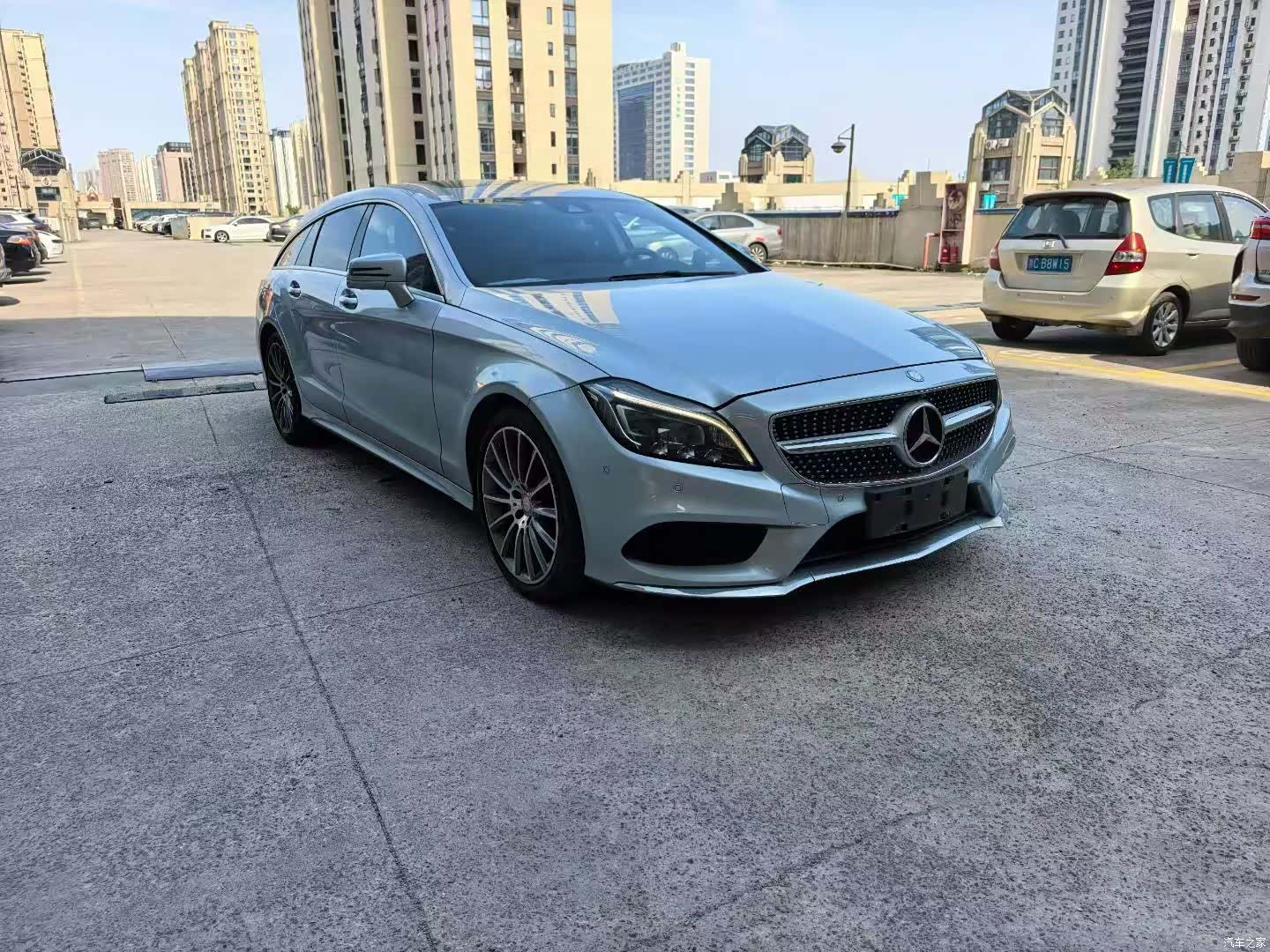 Mercedes-Benz CLS