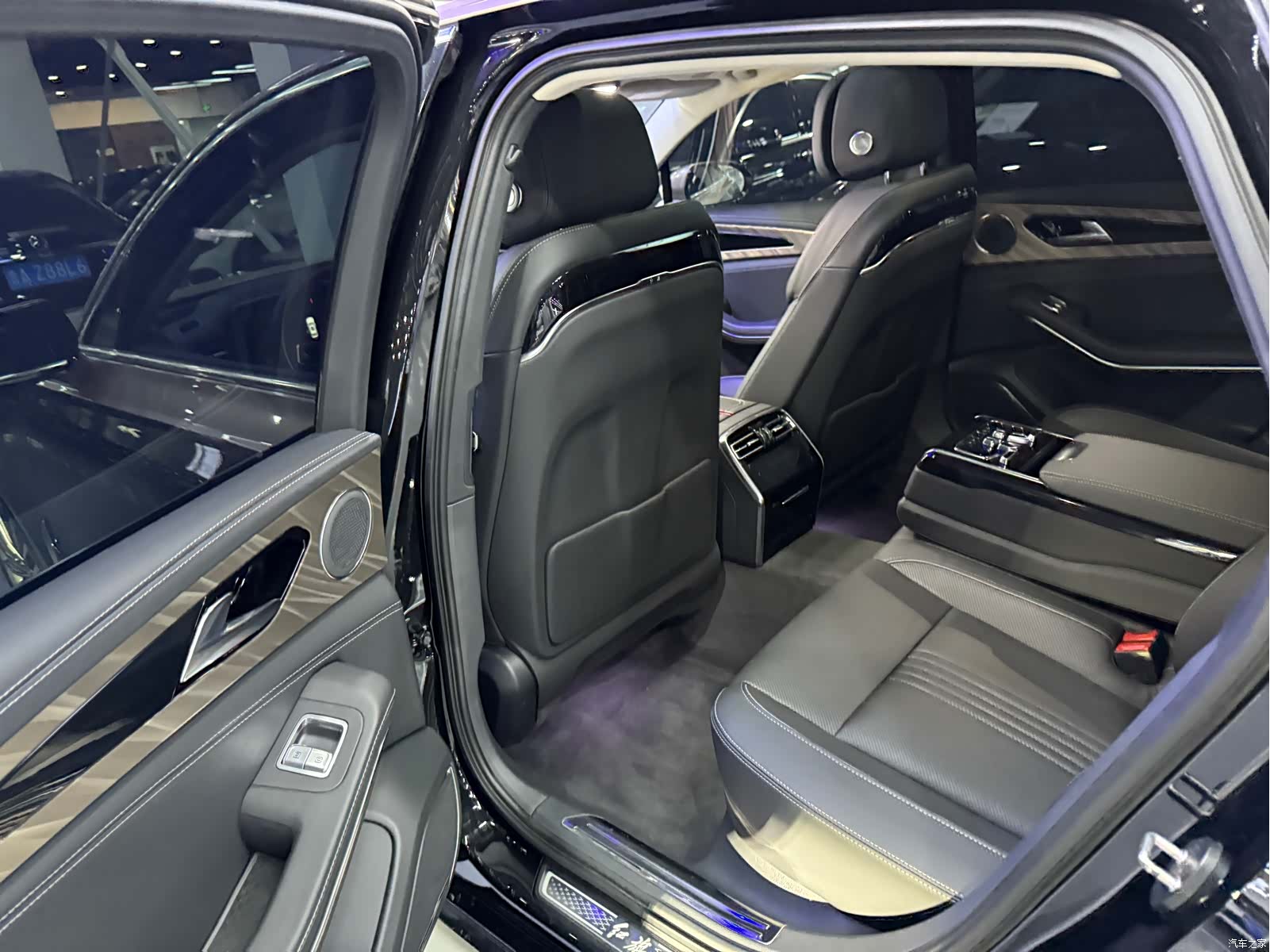Hongqi H9, 2020 4