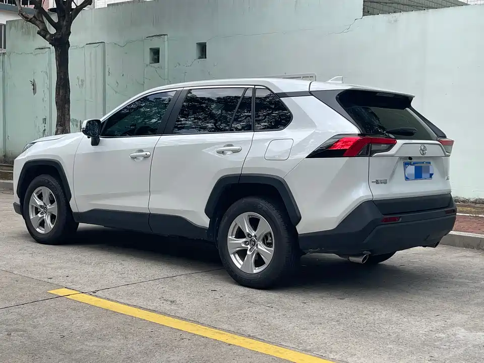 Toyota RAV4 Rongfang