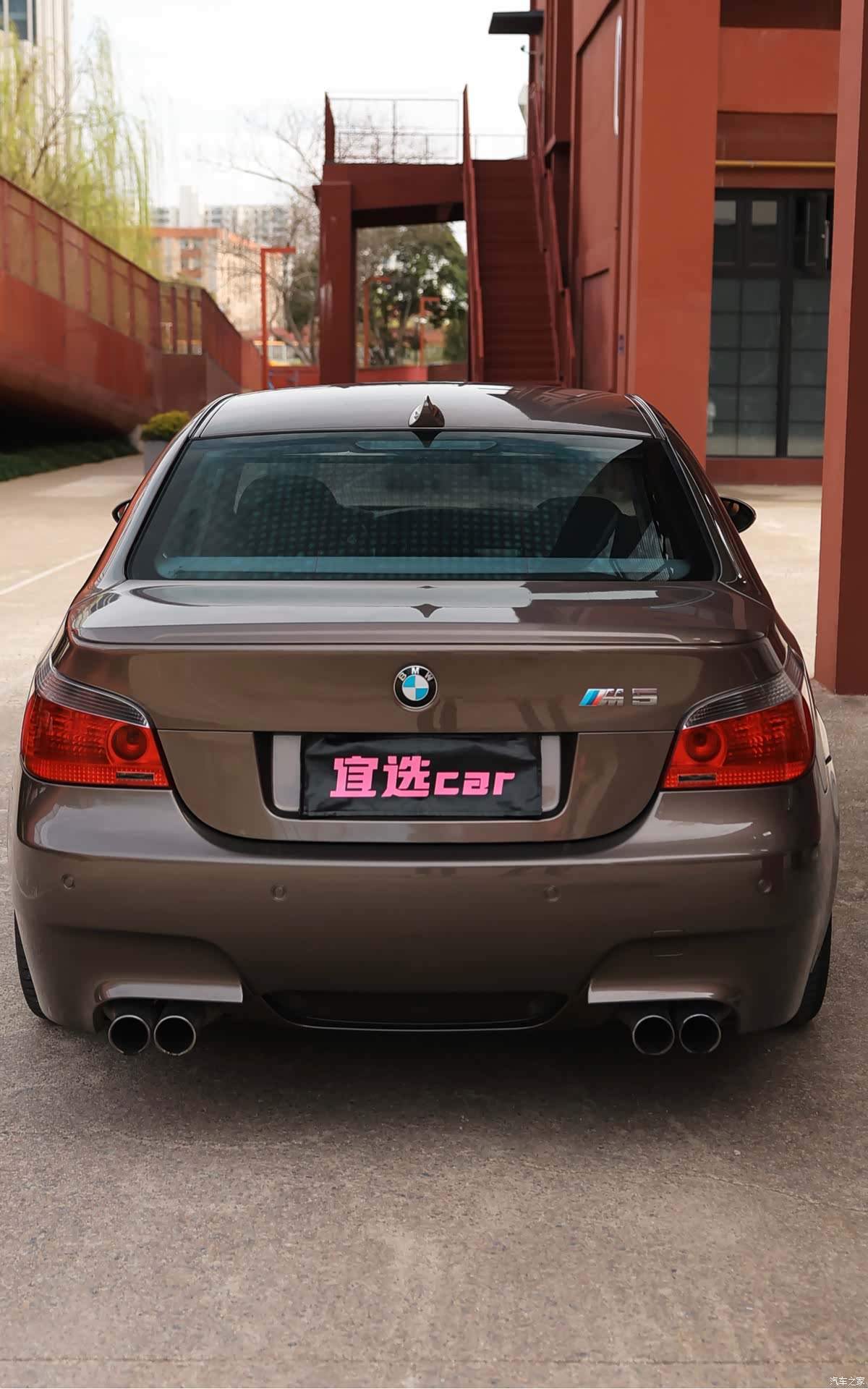 BMW M5, 2006 все фото