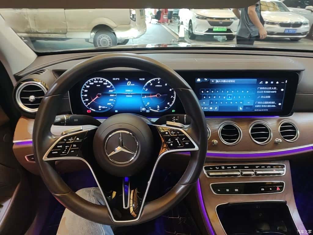 Mercedes-Benz E-Class, 2022 10