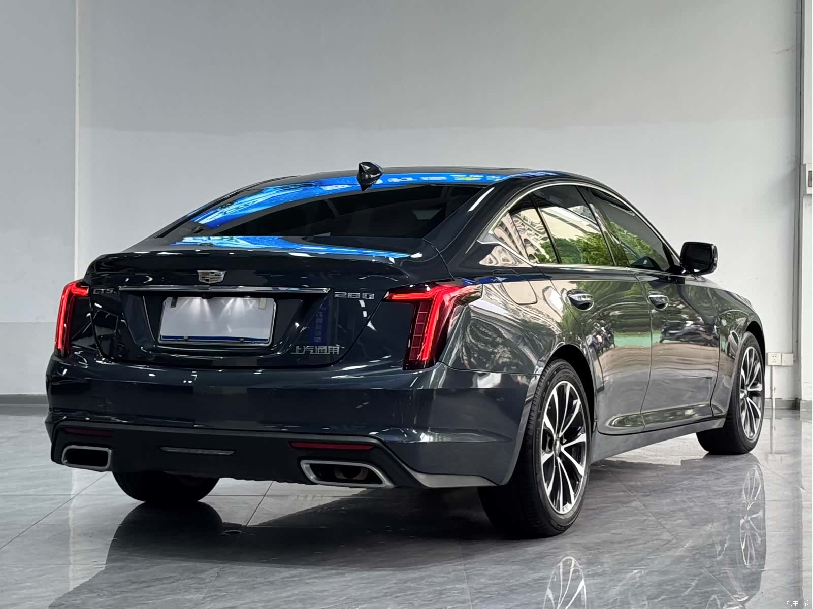 Cadillac CT5, 2022 2