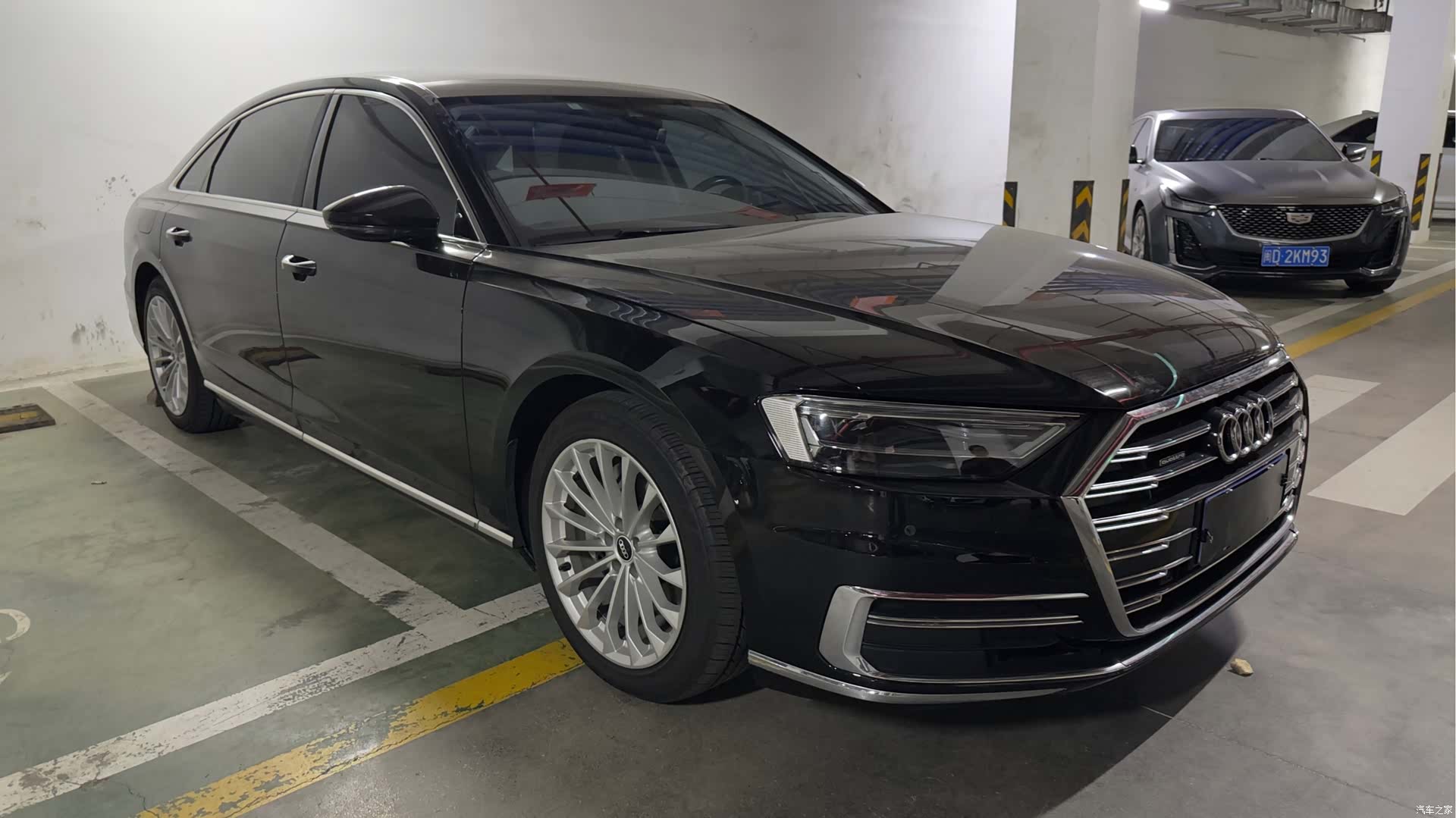Audi A8L, 2021 3