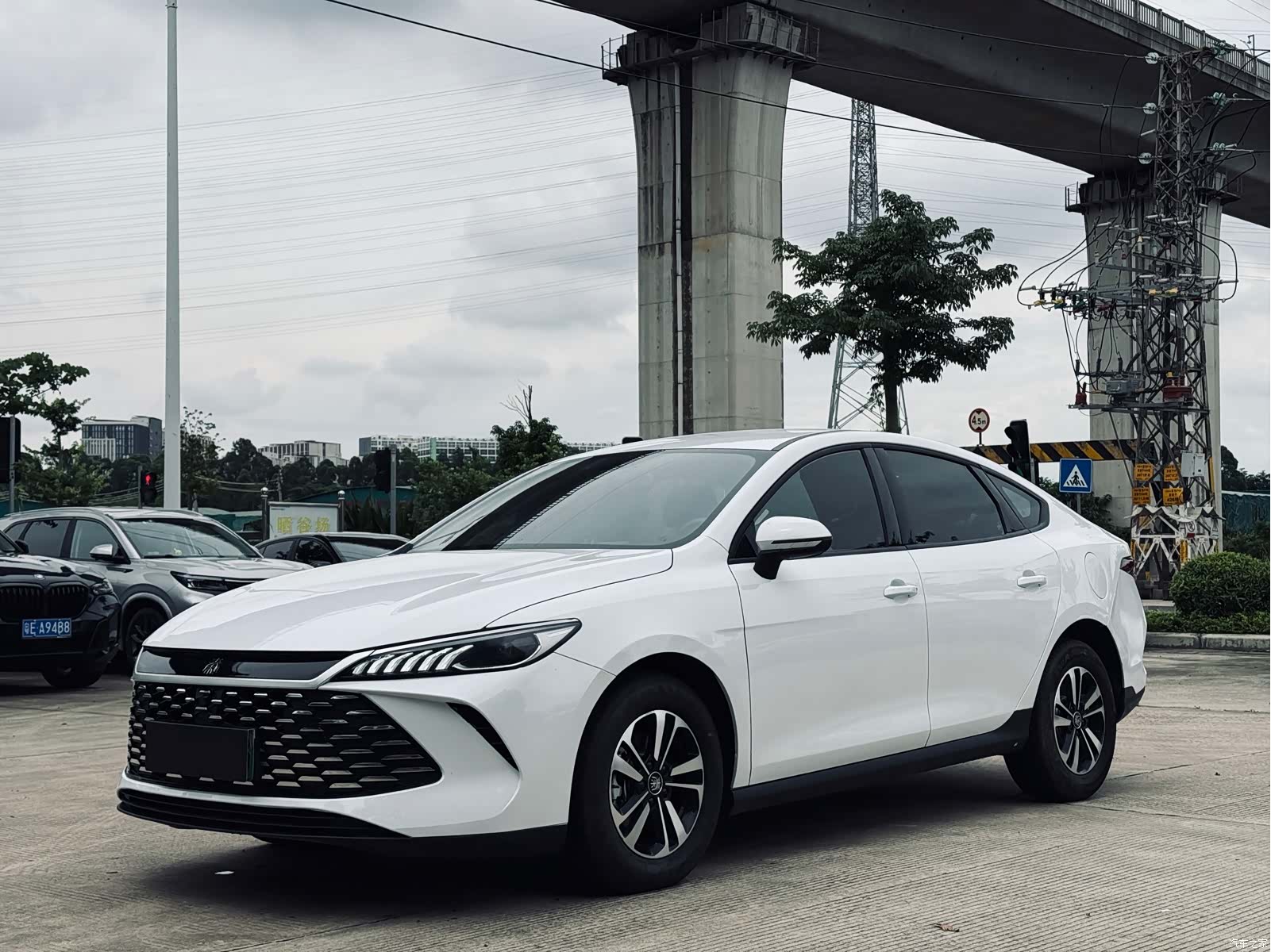 BYD Qin