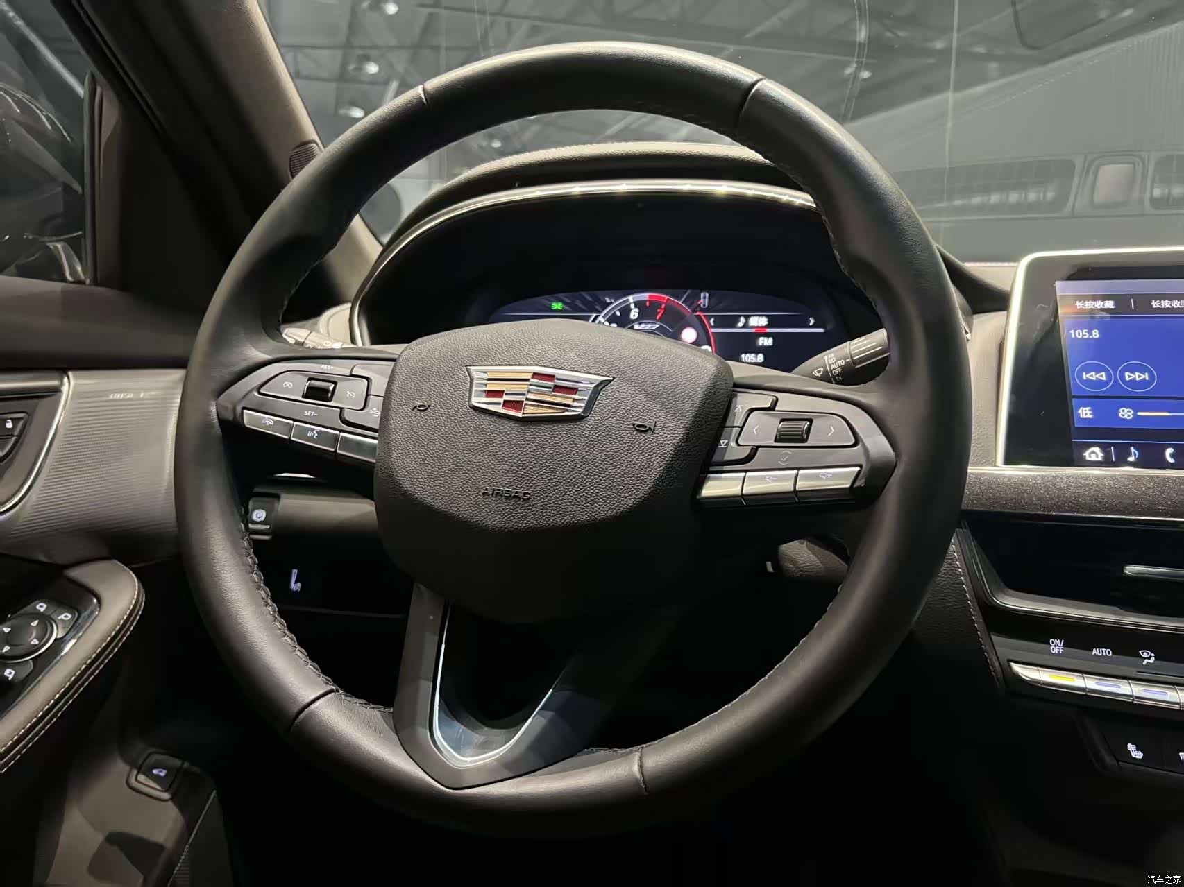 Cadillac CT5, 2023 9