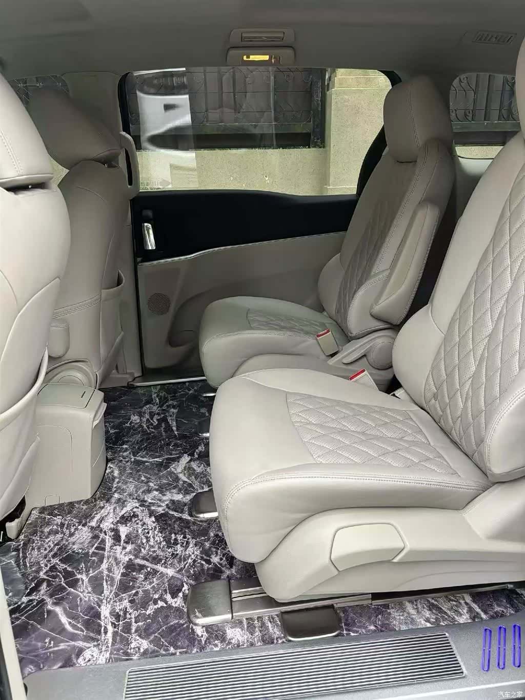 Buick GL8, 2023 8