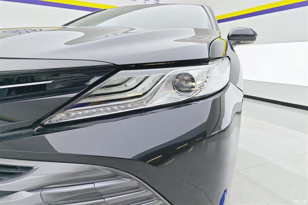 Toyota Camry, 2021 все фото