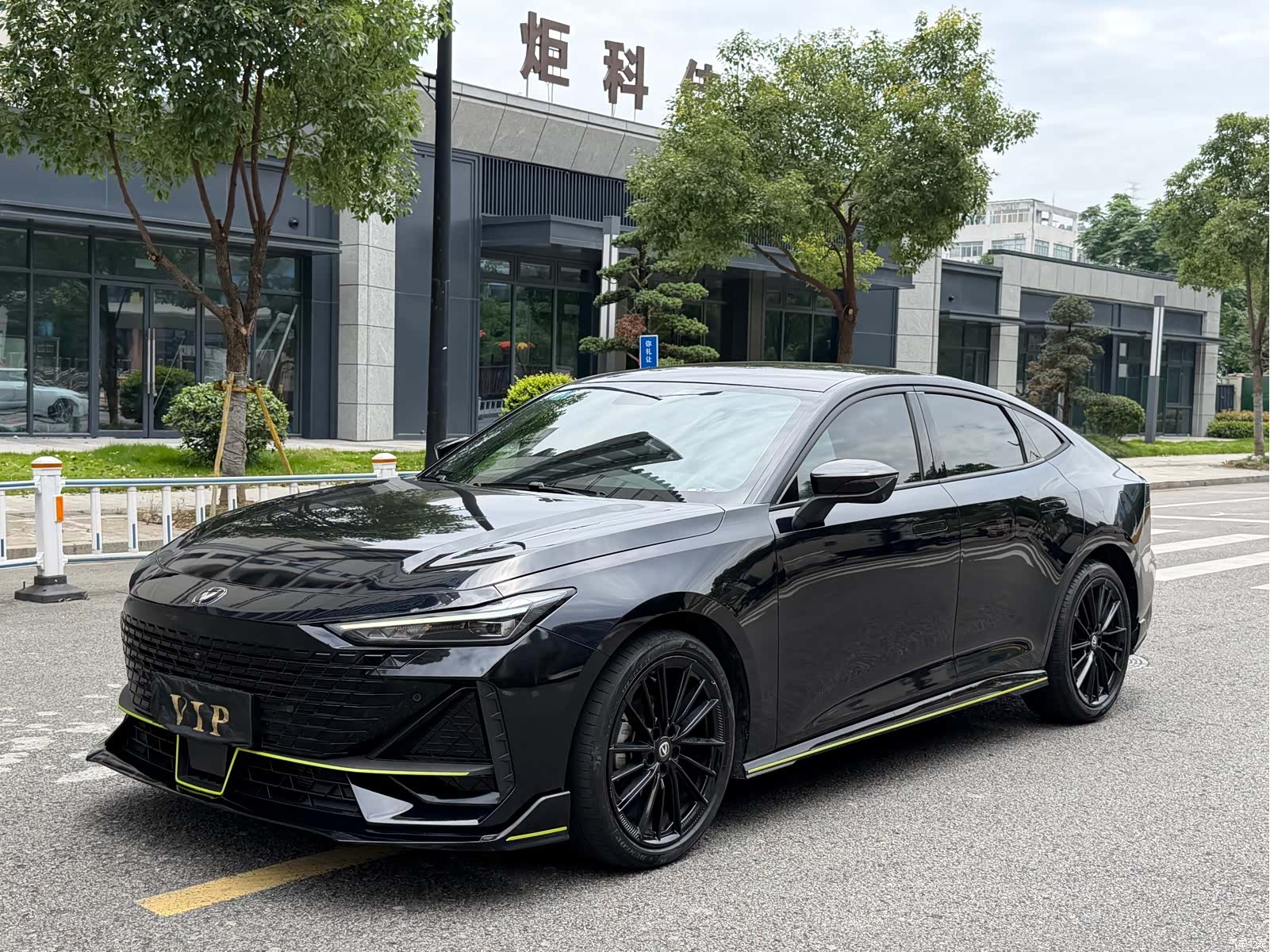 Changan UNI-V, 2022 1