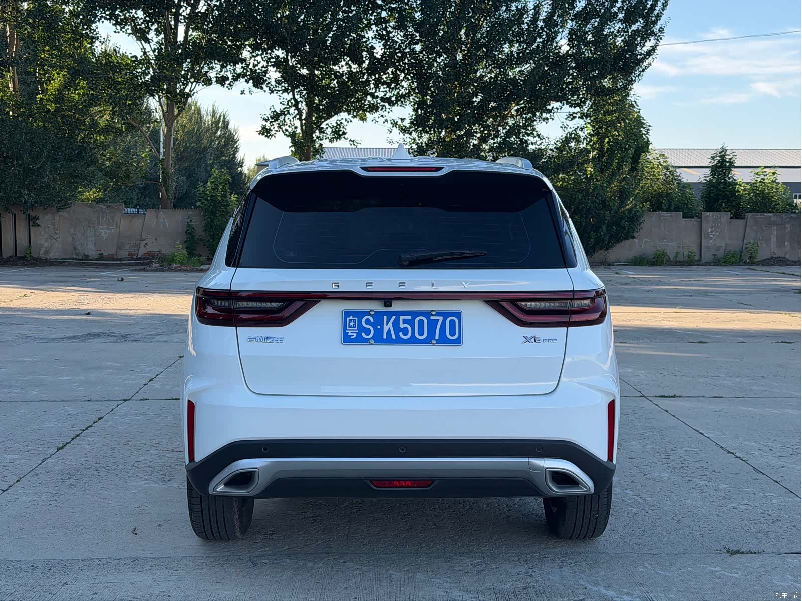Geely X6, 2023 все фото