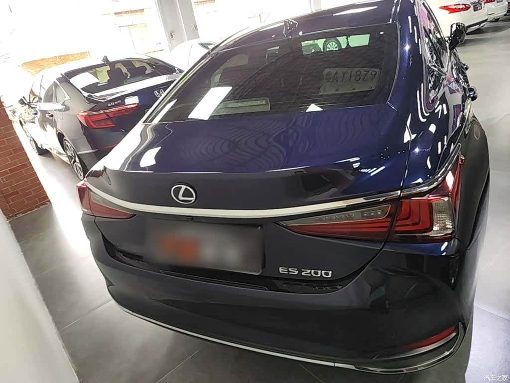 Lexus ES, 2021 6