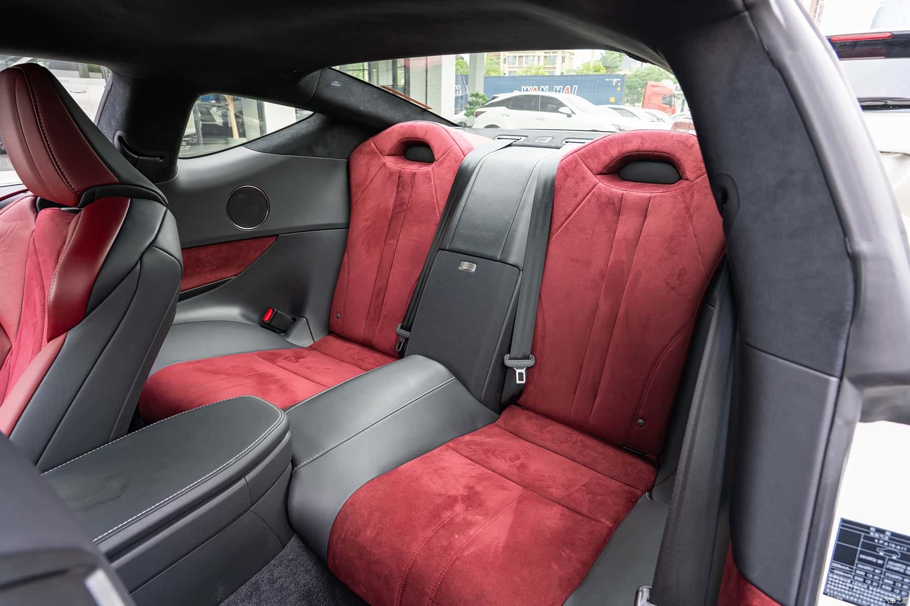Lexus LC, 2019 10