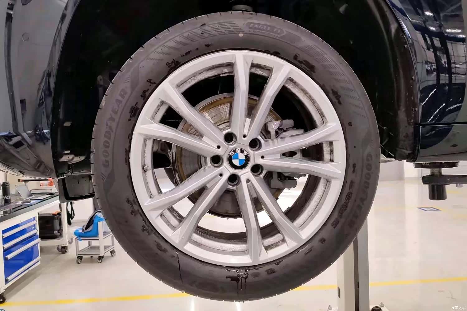 BMW X3, 2025 13