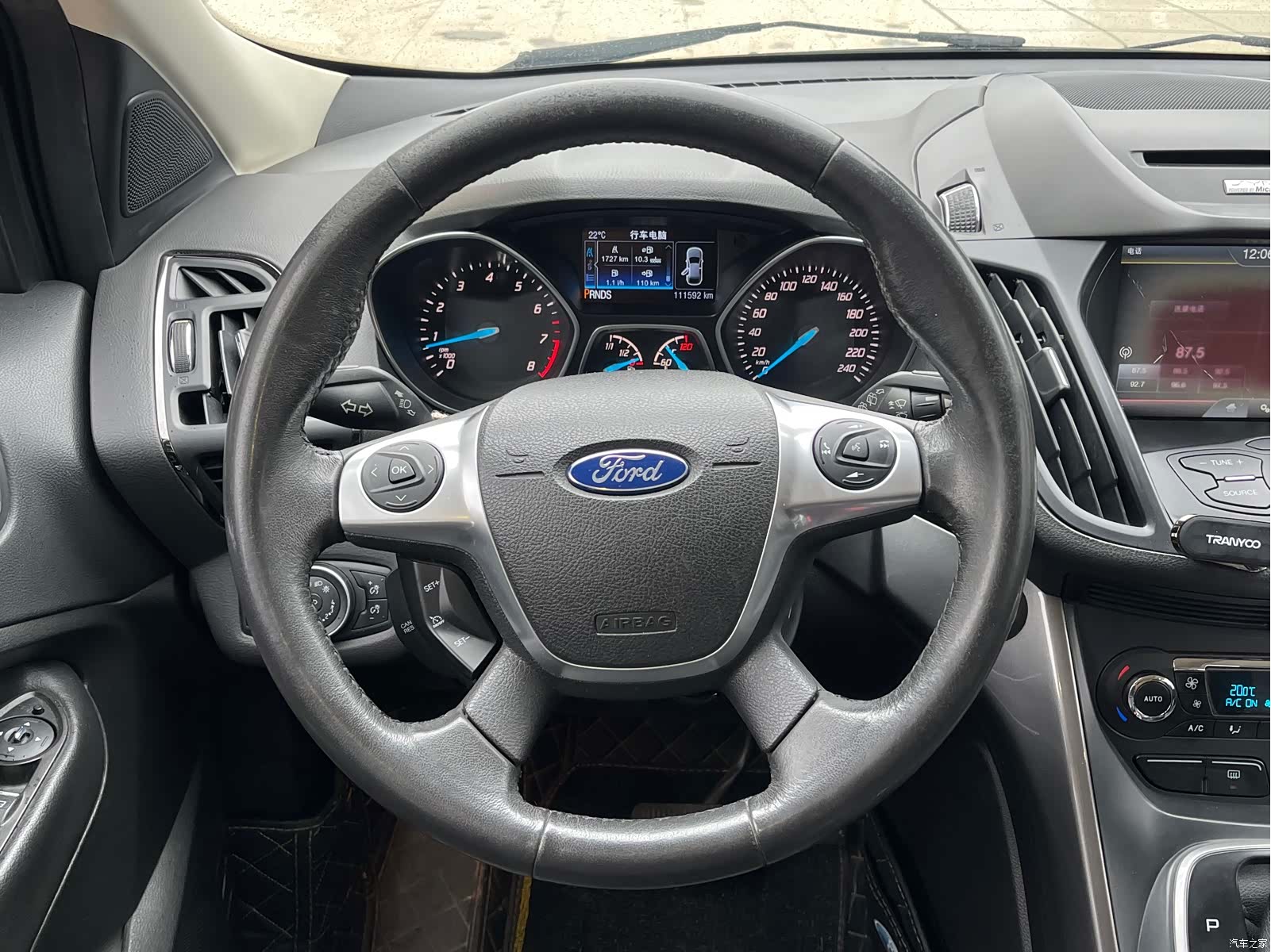 Ford Kuga, 2016 11