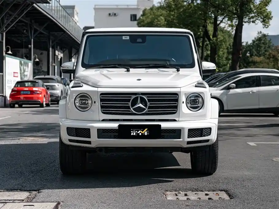Mercedes-Benz G-class