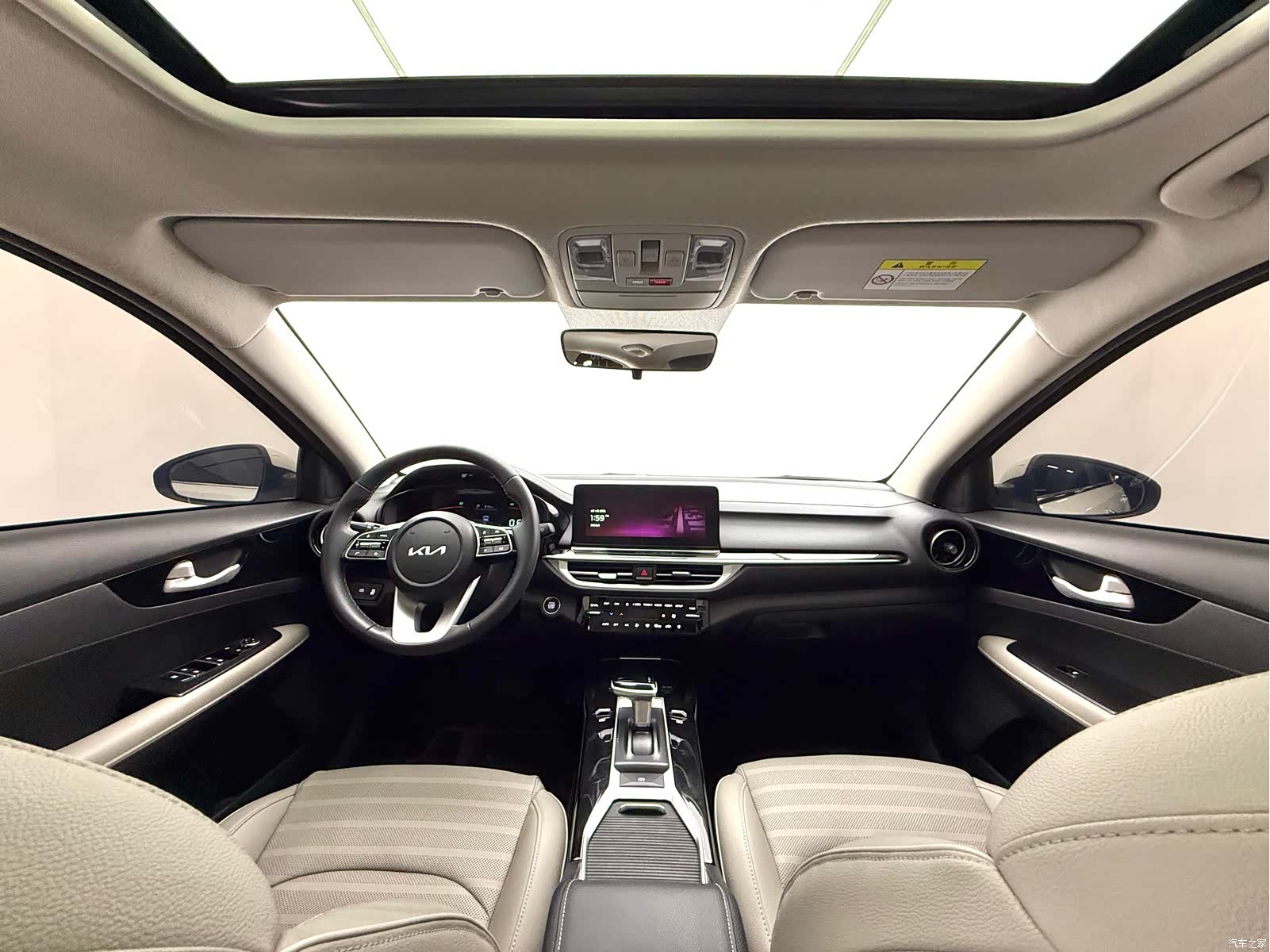 Kia K3, 2022 11