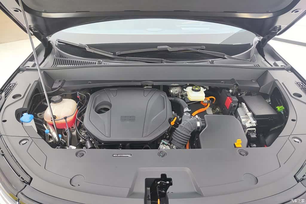 Geely 7, 2025 10