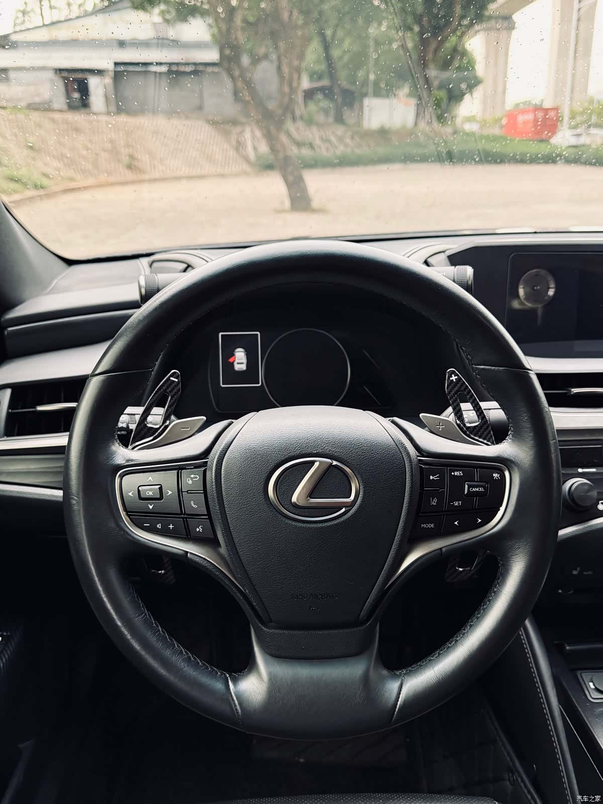 Lexus ES, 2019 29