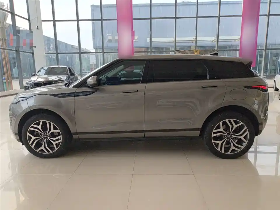 Land Rover Range Rover Aurora