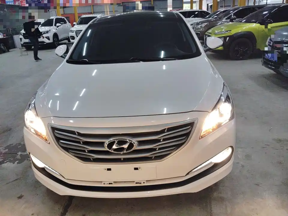 Hyundai Name picture