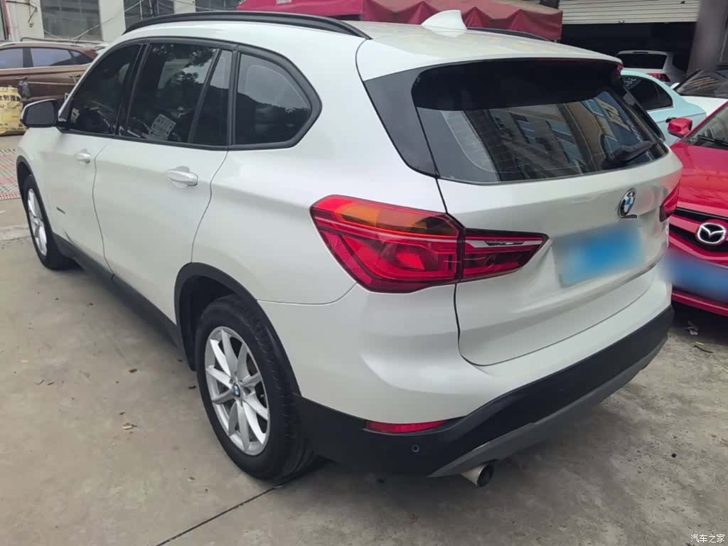 BMW X1, 2016 все фото