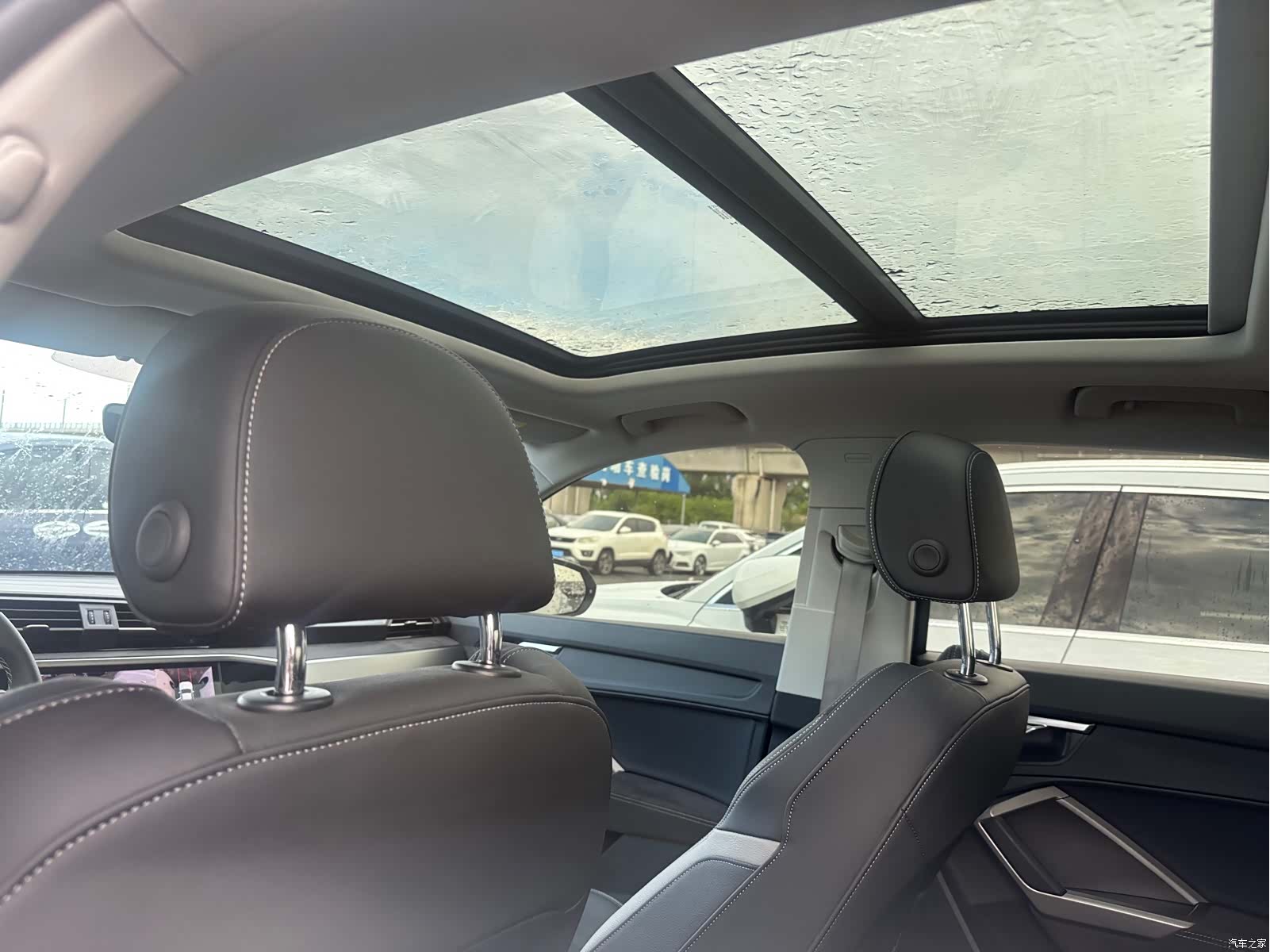 Audi Q3, 2022 12