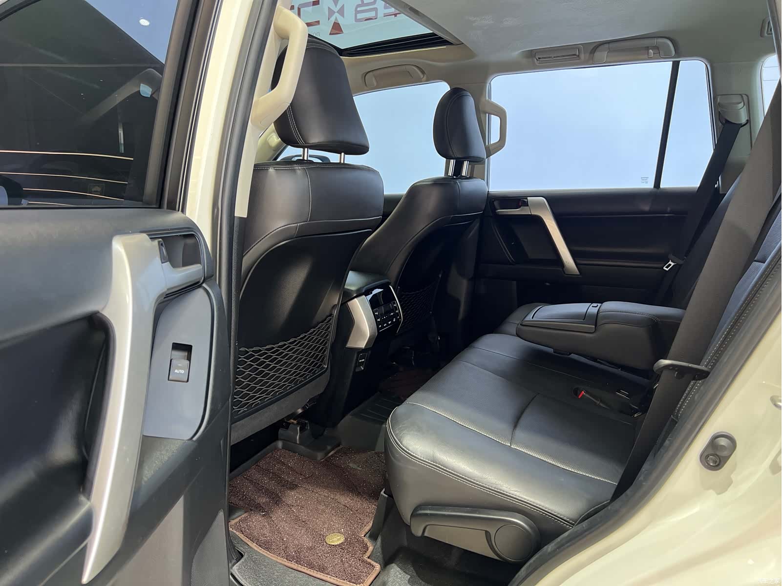 Toyota Prado, 2020 17